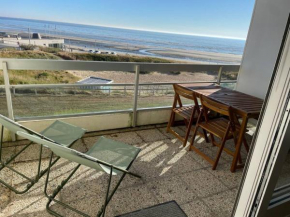 Beau studio rénové, vue exceptionnelle Mer-Dune